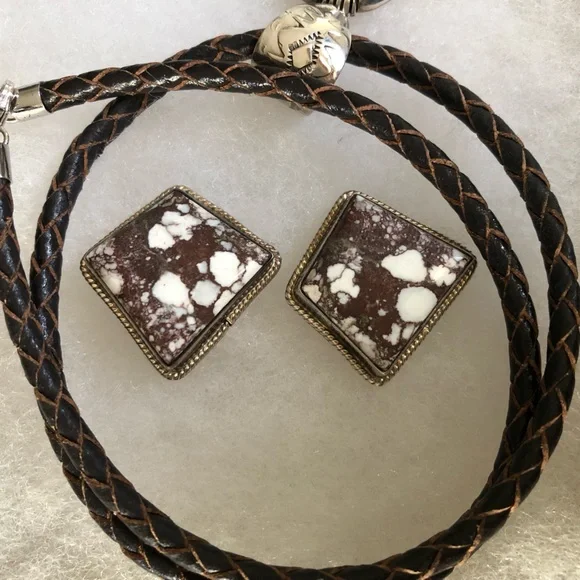 Wild Horse Cabochon Pendant and Earrings set in Sterling Silver. Artisan LE - Picture 5 of 12